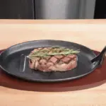 Hvilket materiale er bedst til juletræsfoden?